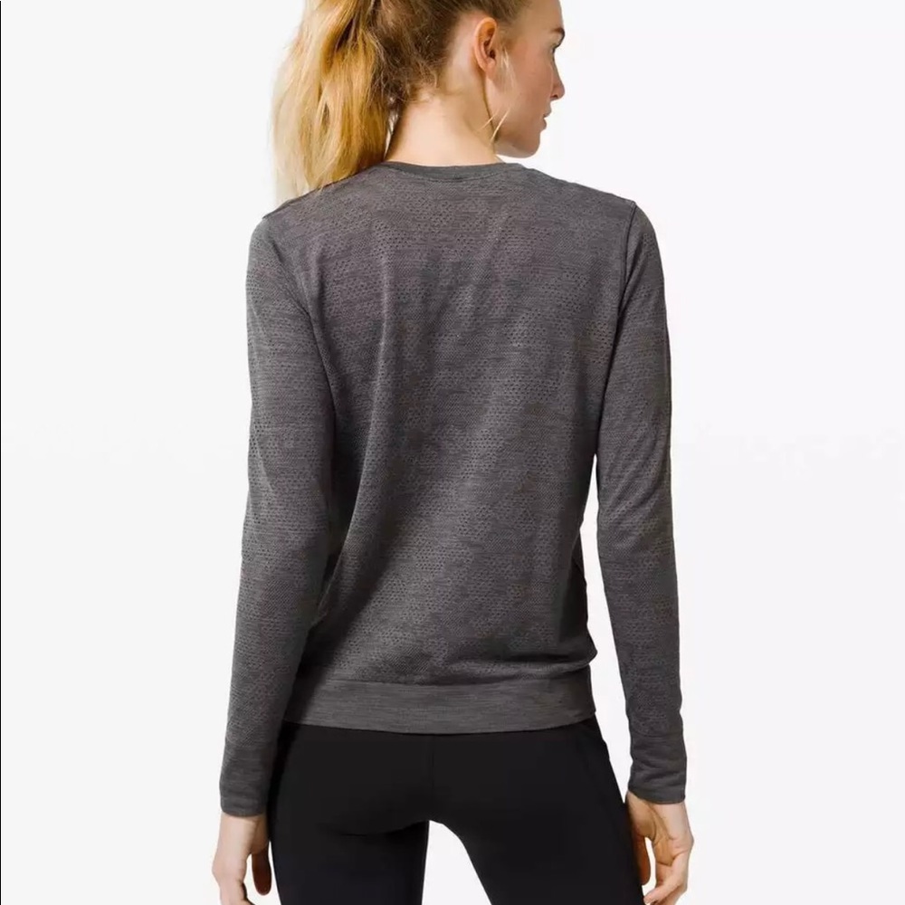 Lululemon Breeze By Long Sleeve Polar Spots Lunar Rock/Graphite Grey Size 8